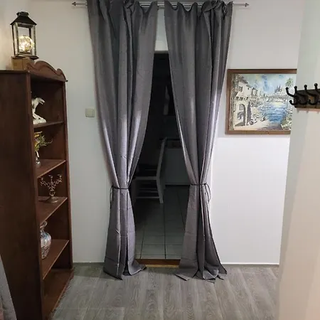 Neues Schwalbennest 26 Haus *