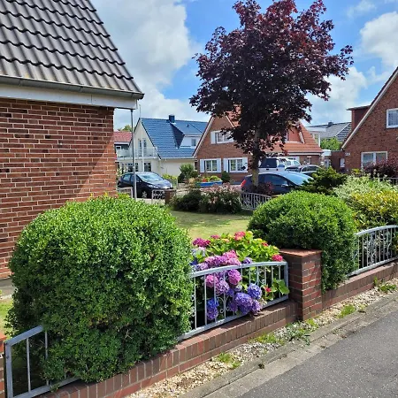 Dom wakacyjny Neues Schwalbennest 26 Haus Büsum